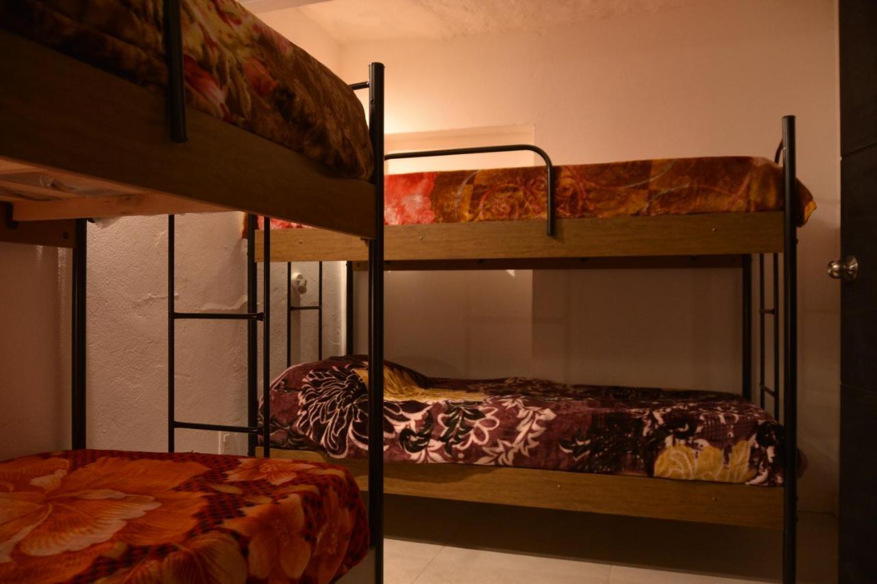 Piano Sur Hostel Montevideo Kültér fotó